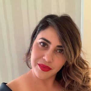 Meet your Posher, Monica